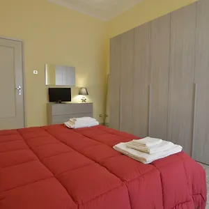 Bed & Breakfast Efesto Aeroporto di Catania Fontana Rossa